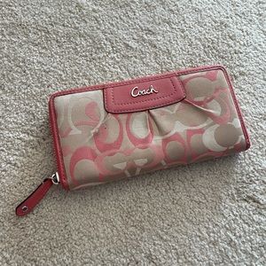 Coach wallet
